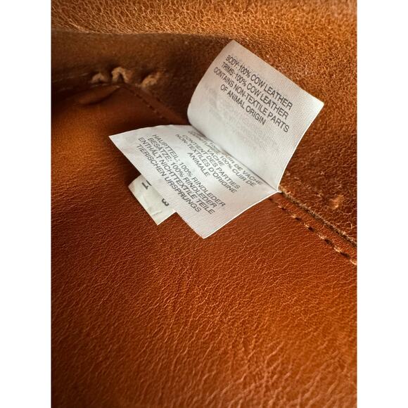 Madewell The Abroad Leather Shoulder Bag in Toffee - Picture 9 of 10